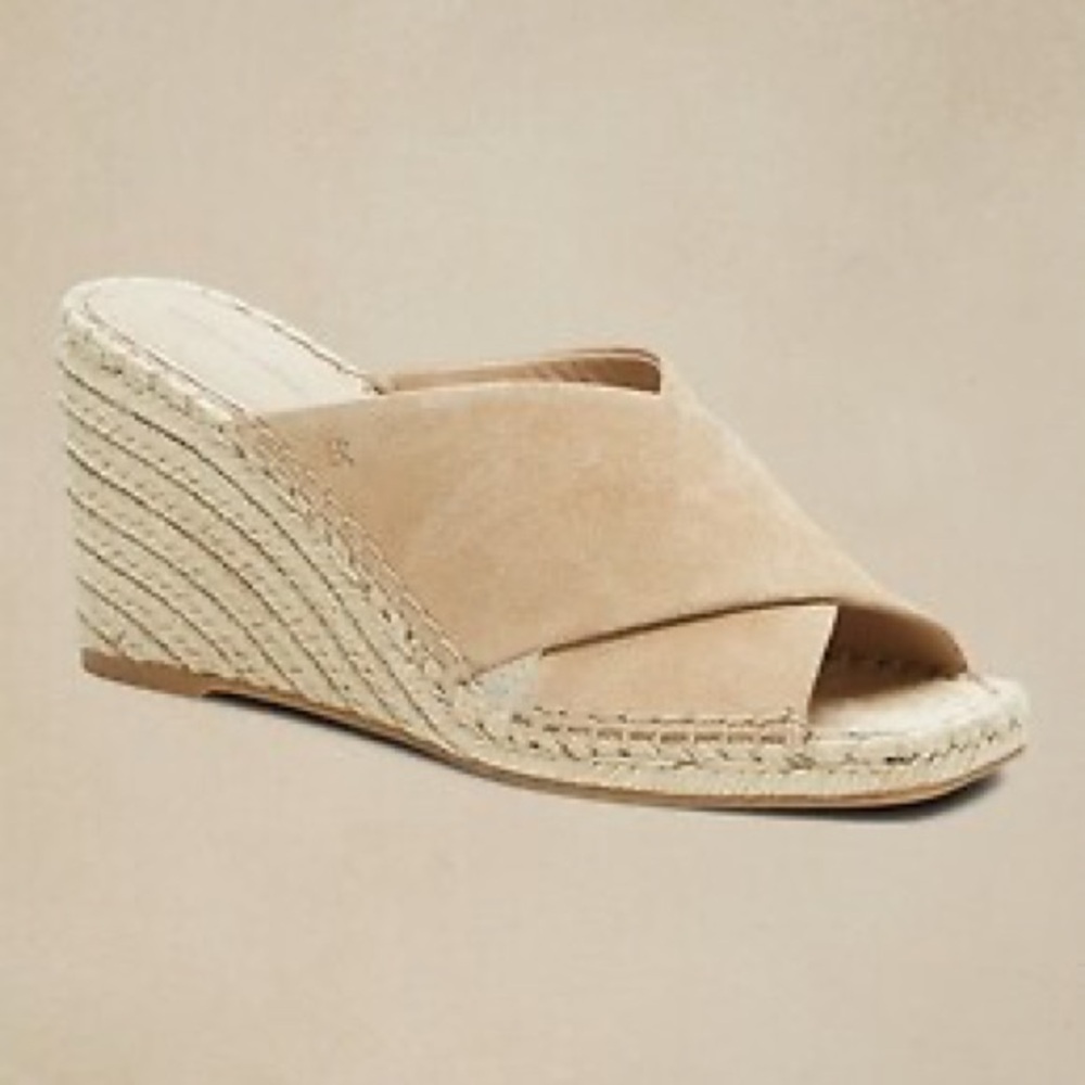 Banana Republic Tan Suede Wedge Espadrille Sandals
